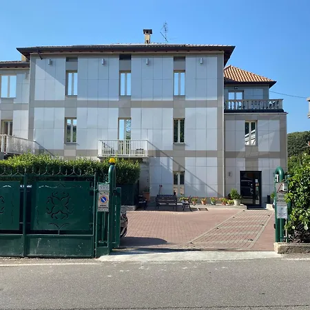 Hotel La Quercia 3*