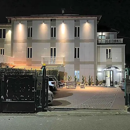 La Quercia 3* Mozzo