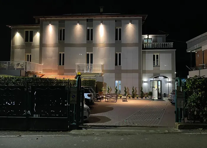 La Quercia 3*